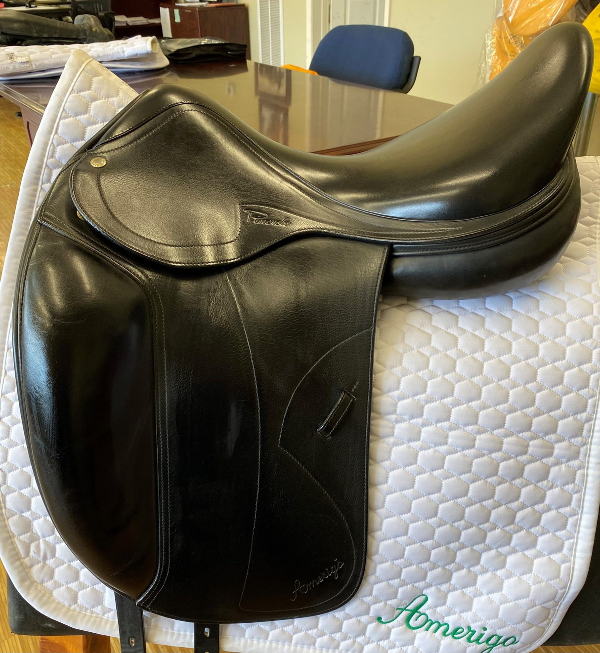 Amerigo Classic Dressage 17.5" Pinerolo - 175N2960089