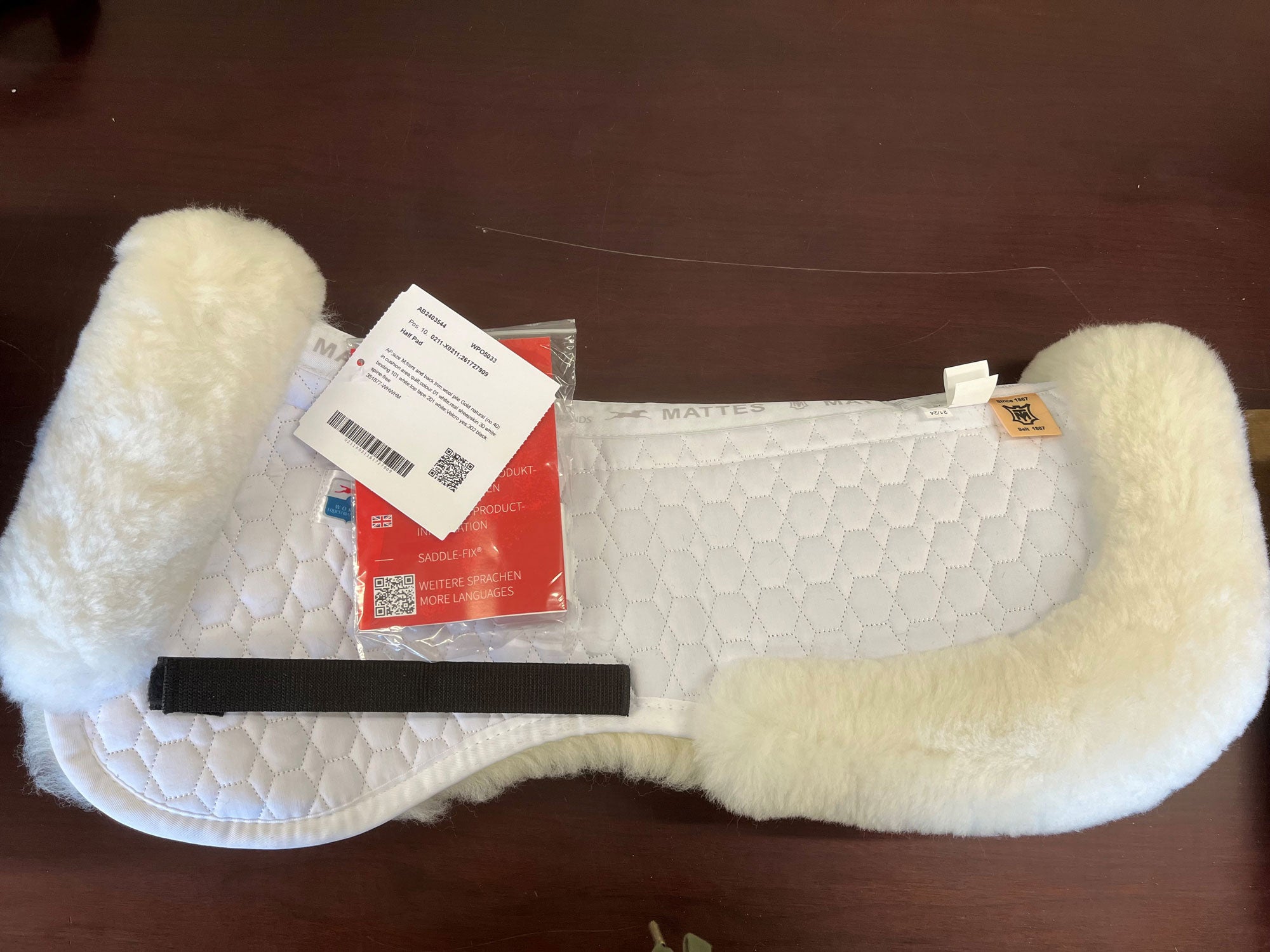 Mattes Gold Half Pad with Front and Rear Sheepskin Trim - 351877