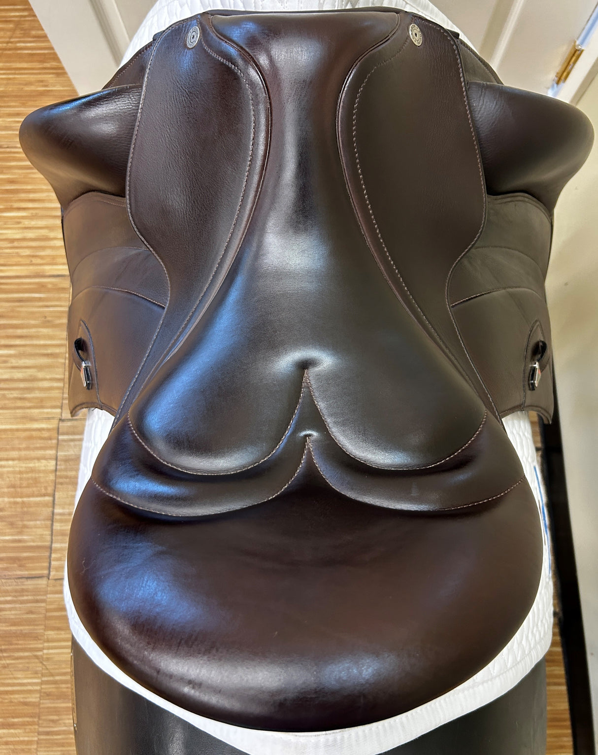 Equipe Ecarbon Dressage Kalifornia MF - 17N01160125